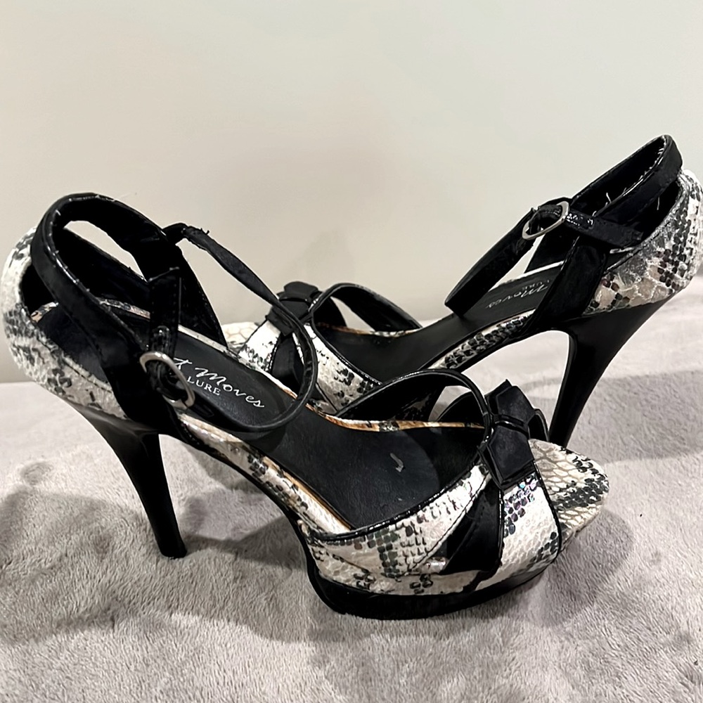 Night Moves by Allure Jazz Stiletto High Heels - Size 5.5